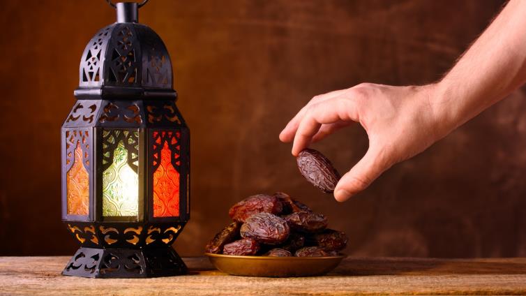 دعاء الافطار في رمضان- تقول ايه قبل ما تفطر في رمضان 4791 2