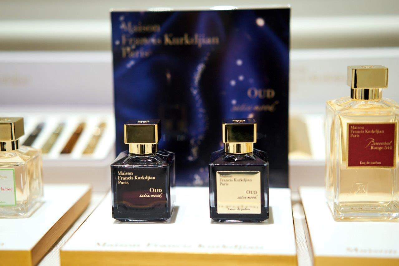 عطور باريس غاليري - تمتع باجمل العطور من باريس غاليرى 514 8